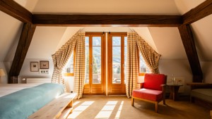 ATTIC JUNIOR FAMILY SUITE