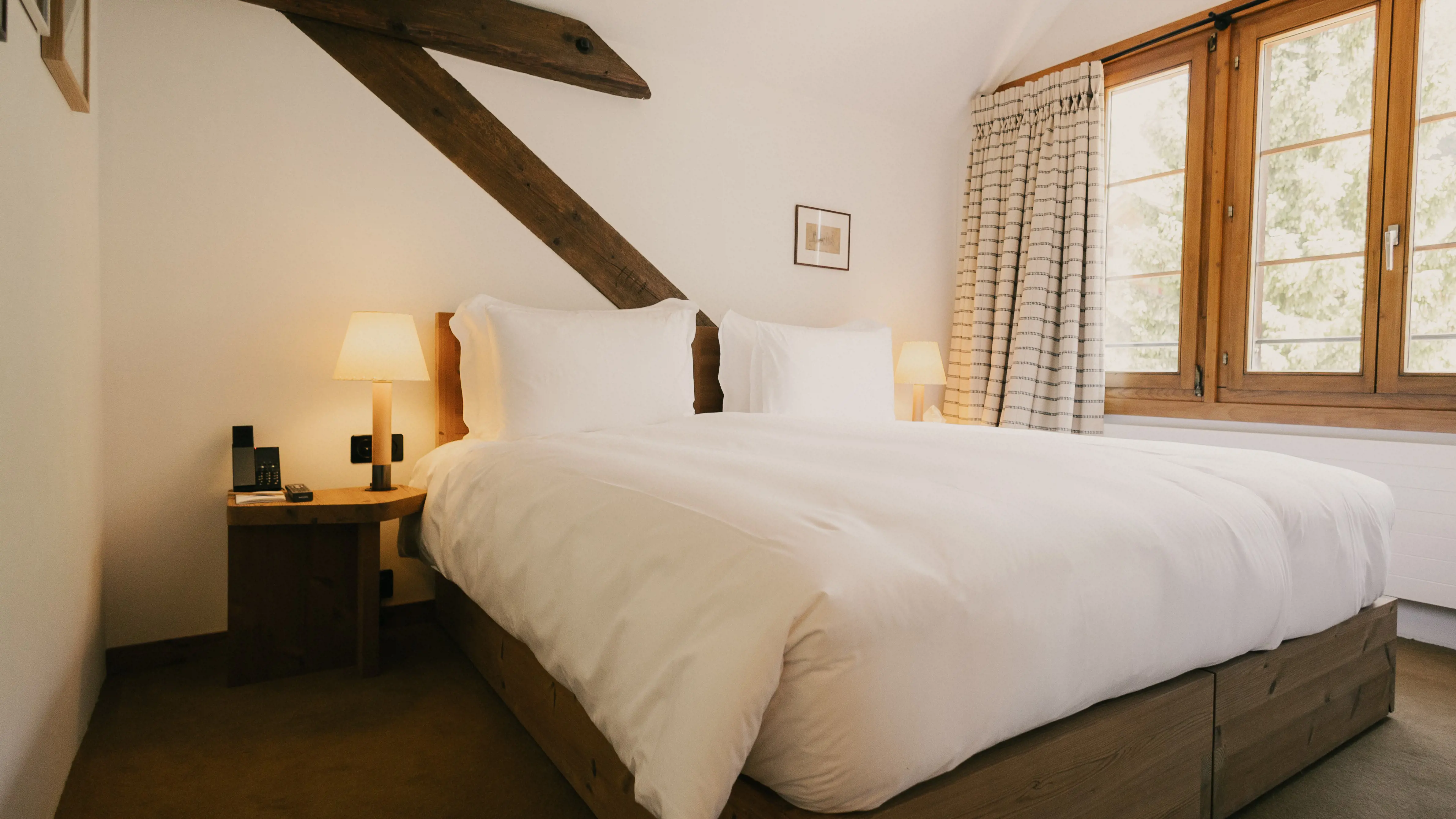 Attic Deluxe Room