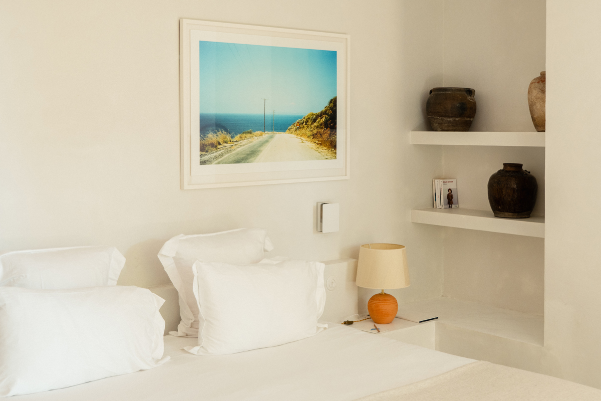 Bed and decorations