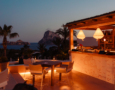 Rooftop Restaurant Petunia