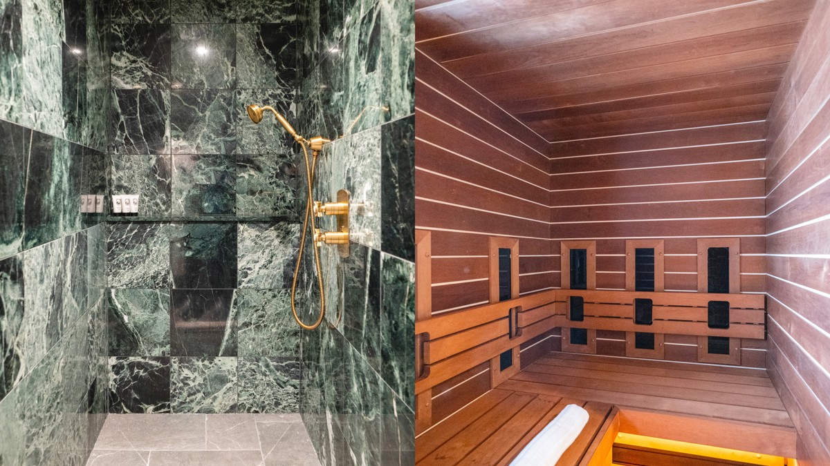 L'image de gauche montre une salle de bain carrelée de vert et celle de droite un sauna en bois.